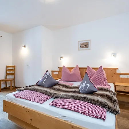 Pihapperblick In Apartment Hollersbach im Pinzgau